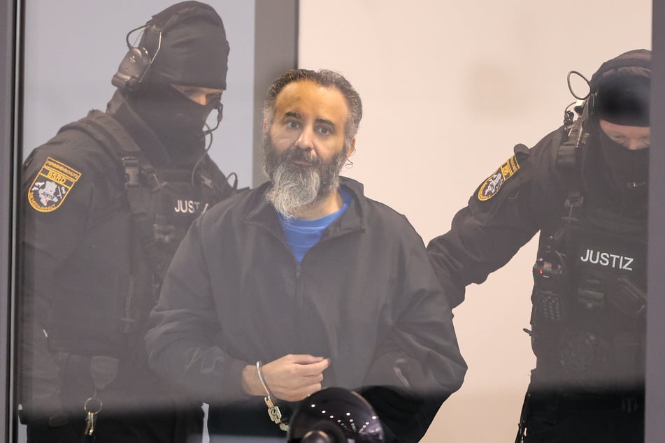 Taleb A. (51) habe für die Beleidigungen der Nebenkläger Verständnis.