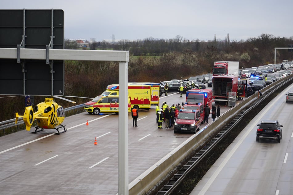 Die A9 ist in Richtung Berlin voll gesperrt.