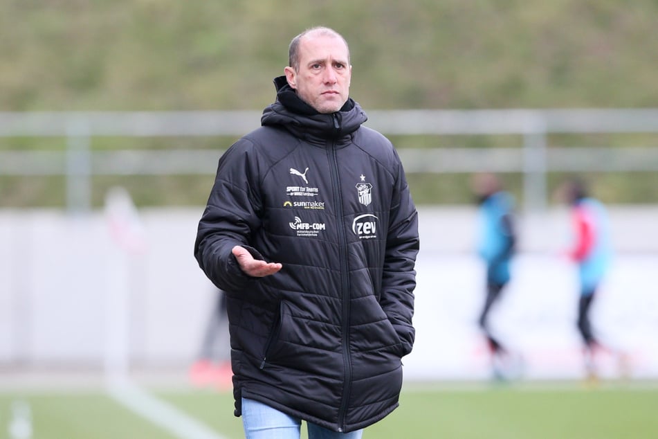 FSV-Coach Joe Enochs konnte mir dem Ergebnis in Mannheim alles andere als zufrieden sein.