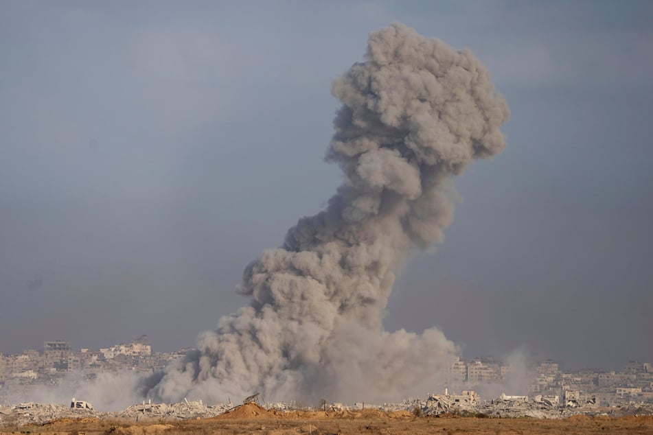 Israels Armee rückt in der Stadt Gaza vor. Allein 38 Menschen kamen am Donnerstag bei Angriffen ums Leben.