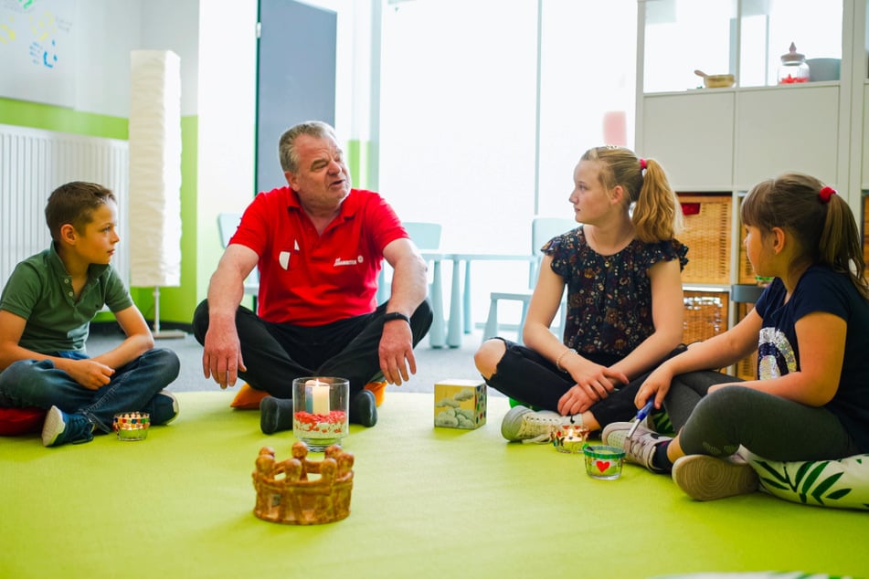 Das Projekt "Lacrima Dresden" unterstützt Kinder und Jugendliche bei der Trauerbewältigung.