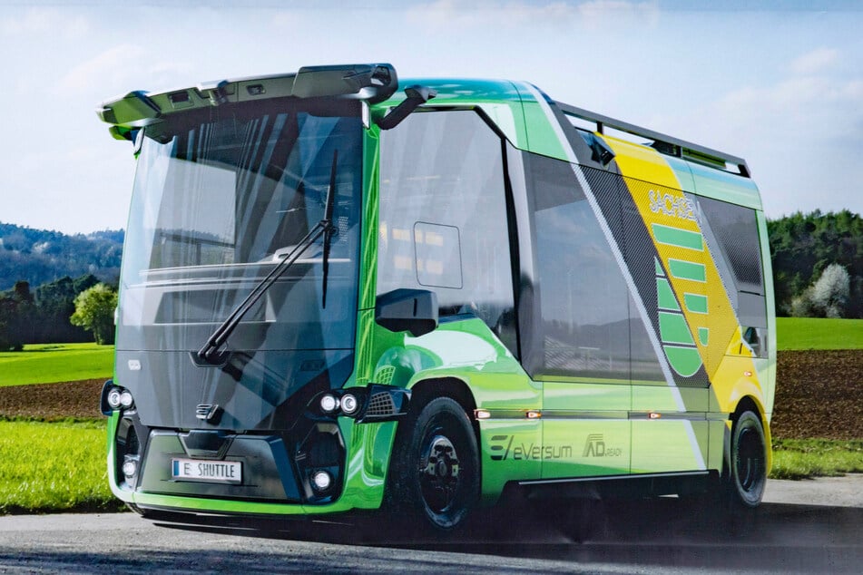 So könnte der Bus aussehen, der die Bewohner fahrerlos zur S-Bahn-Station transportiert.