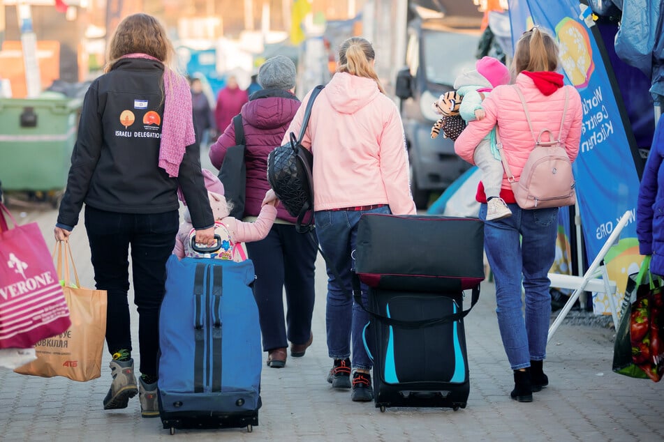 Trotz des Rückgangs bleibt die Zahl der Asylanträge weiterhin hoch. (Symbolfoto)