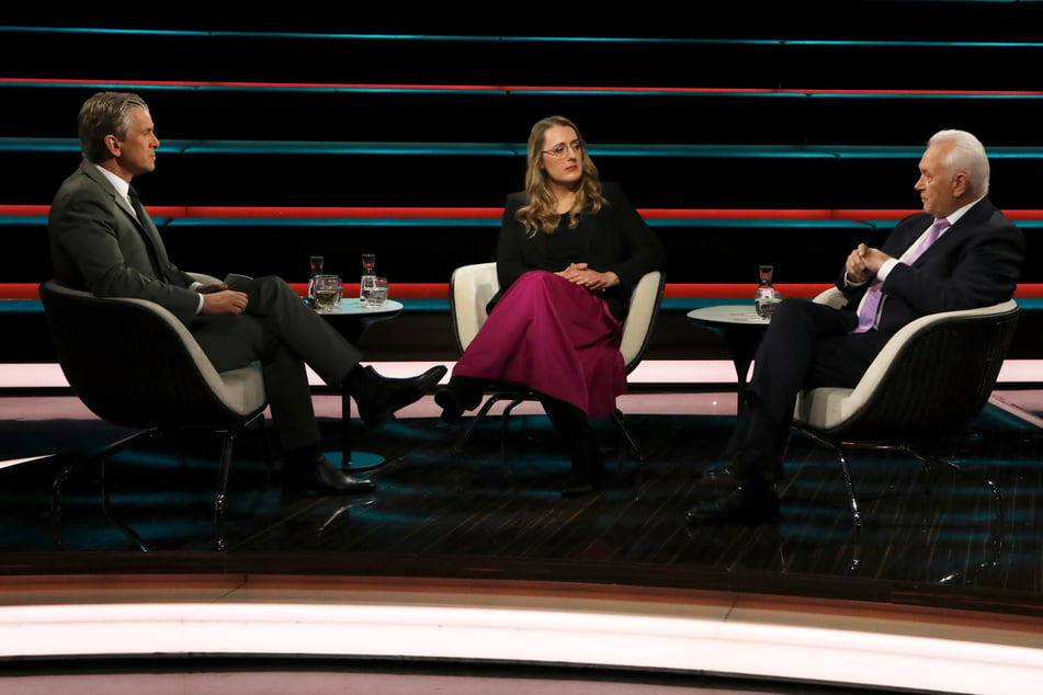 Am Mittwochabend diskutierte Markus Lanz (55, l.) mit Katharina Dröge (40, Grüne) und Wolfgang Kubicki (72, FDP) über die Geschehnisse von Aschaffenburg.