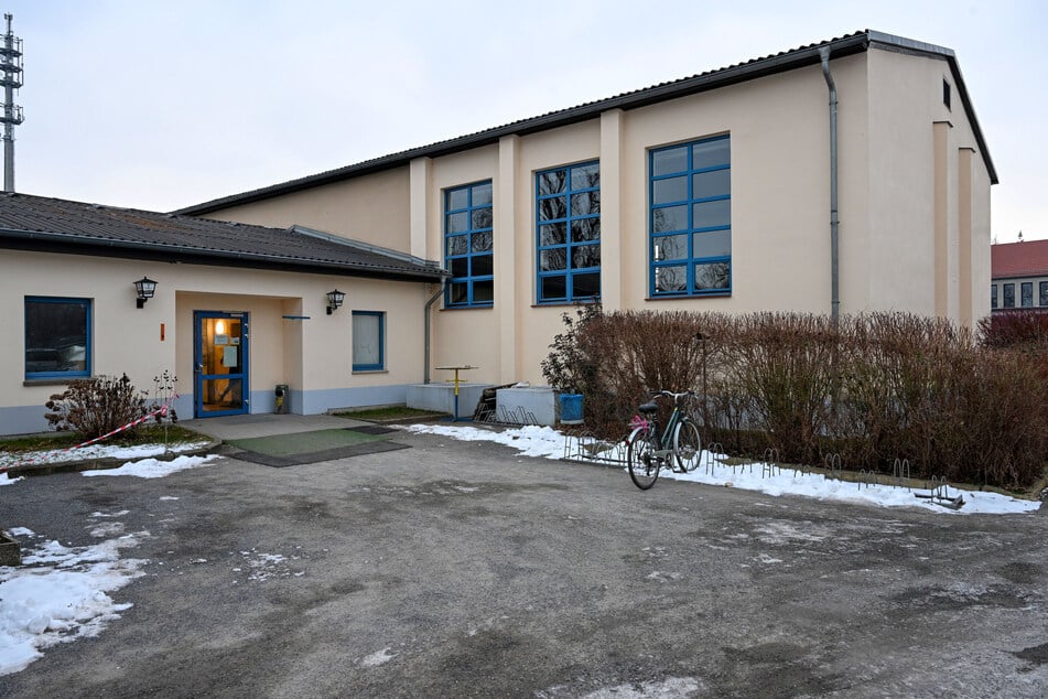 Auf der Oskar-Röder-Straße hofft man nun, dass die Täter schnell gefasst werden.