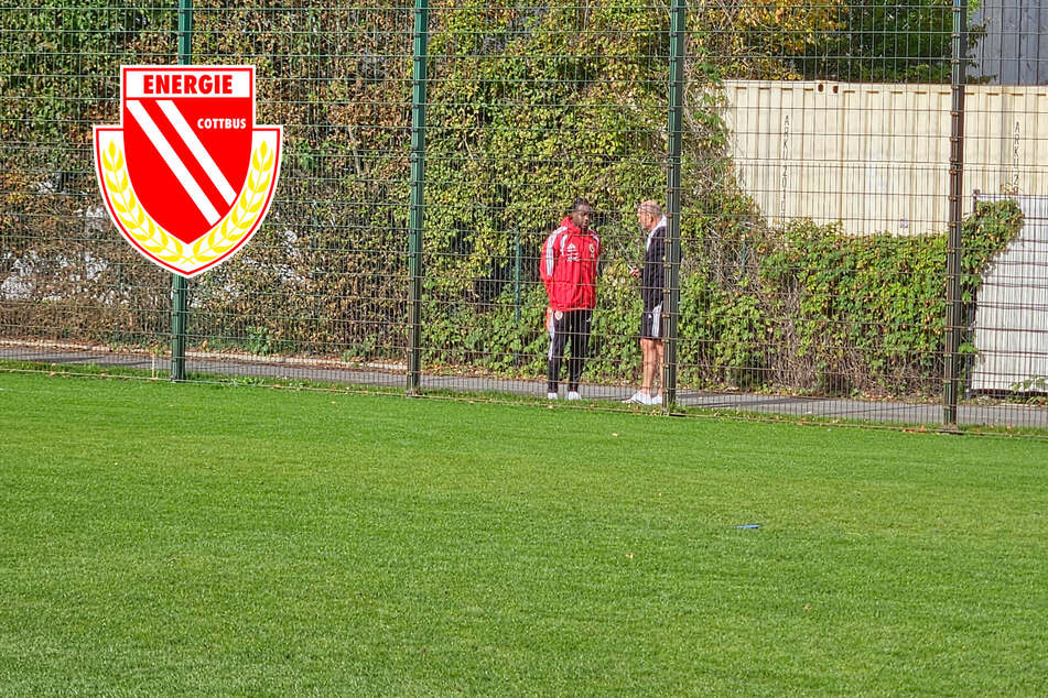 Am Trainingszaun: Was bespricht hier dieser FCE-Akteur mit dem Wollitz-Berater?