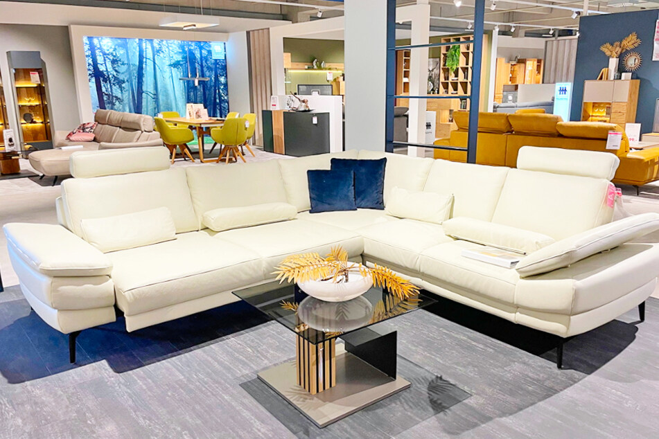 Tauscht Euer altes Sofa für ein brandneues und spart bis zu 2.000 Euro bei porta Neuwied.