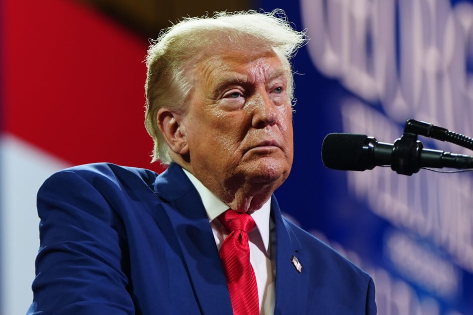 US-Präsident Donald Trump (80) droht zum wiederholten Male mit Strafzöllen.
