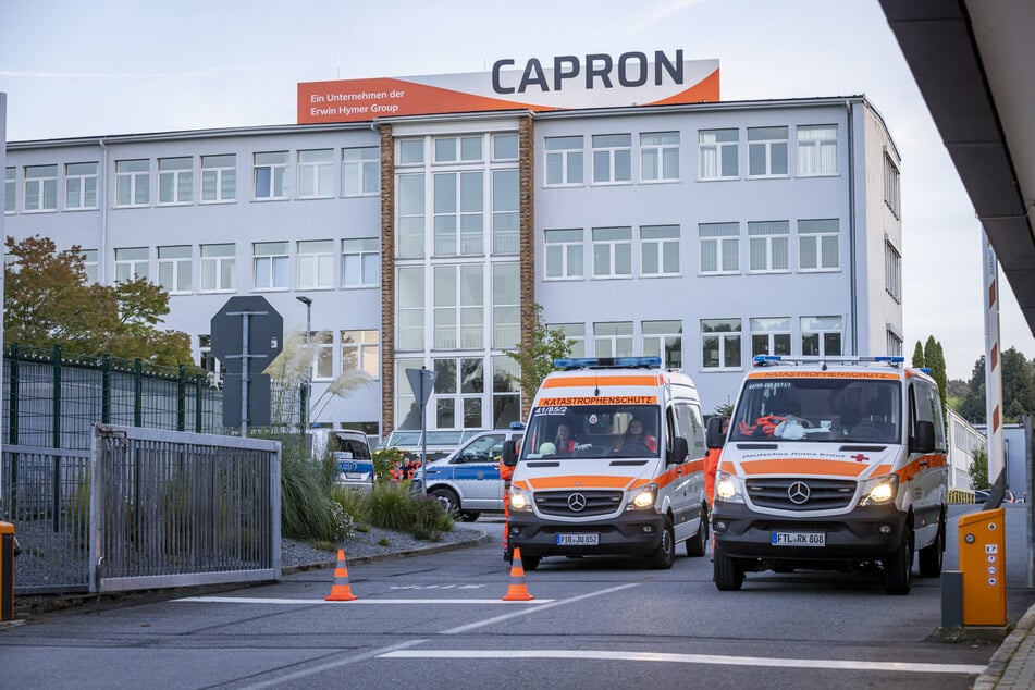Infolge eines Kältemittel-Austritts beim Wohnmobilhersteller "Capron" in Neustadt musste der Katastrophenschutz anrücken.