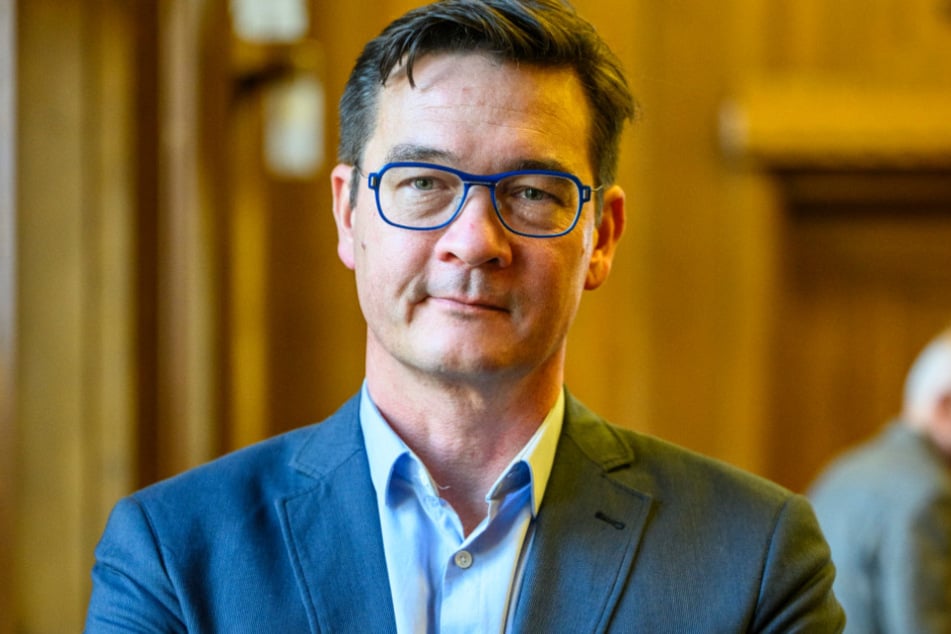 Hendrik Rottluff (54, CDU) drängt auf Hightech bei Müllabfuhr und Winterdienst.