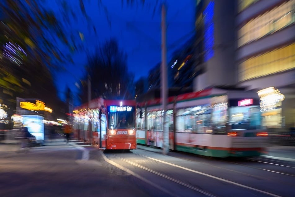 Der Schulweg wurde für einige Kinder in Magdeburg versehentlich zur kriminellen Exkursion. (Symbolbild)