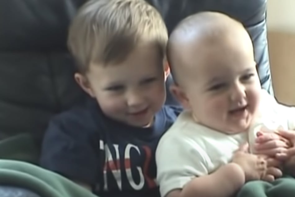 Video zweier Brüder geht viral: Jetzt ist die Familie stinkreich!