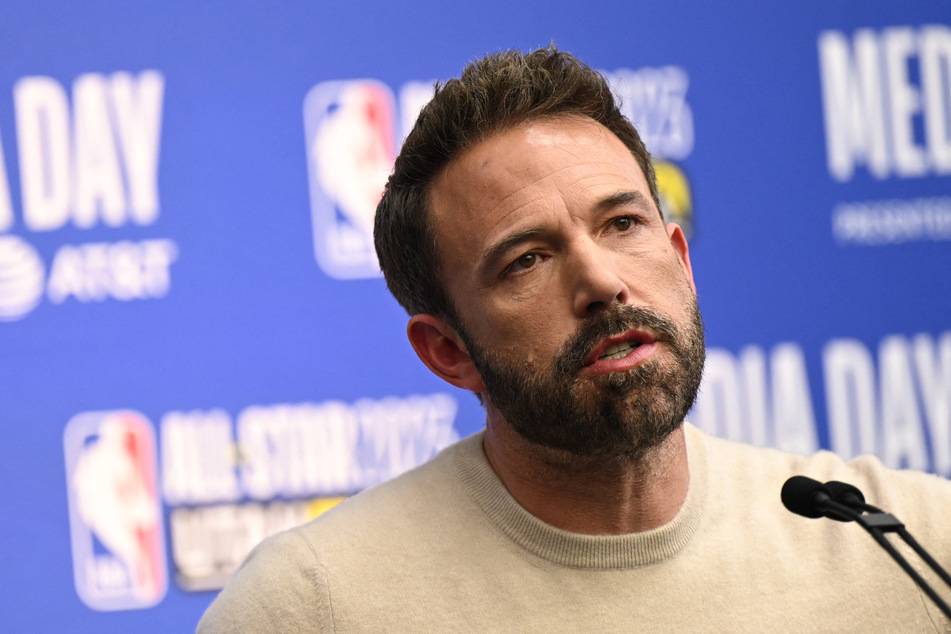 Ben Affleck didn't hold back his thoughts on DC, the Grammys, and his "mischaracterized" remarks on his divorce from Jennifer Garner.
