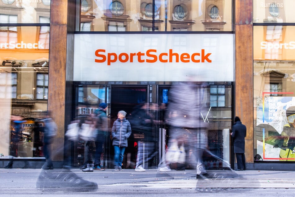 Bleibt die Sportscheck-Filiale in der Münchner Innenstadt auch unter neuem Eigentümer erhalten?