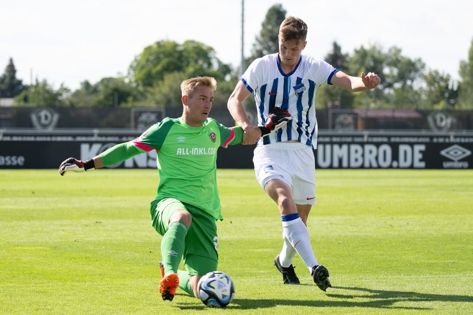 Luca Wollschläger (22, r.) wechselt von Hertha BSC in die 3. Liga zum 1. FC Saarbrücken.