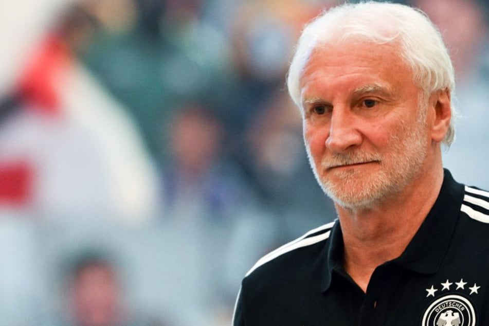 Rudi Völler teilt Einblicke in sein Privatleben: Nur "fürs Tischdecken verantwortlich"