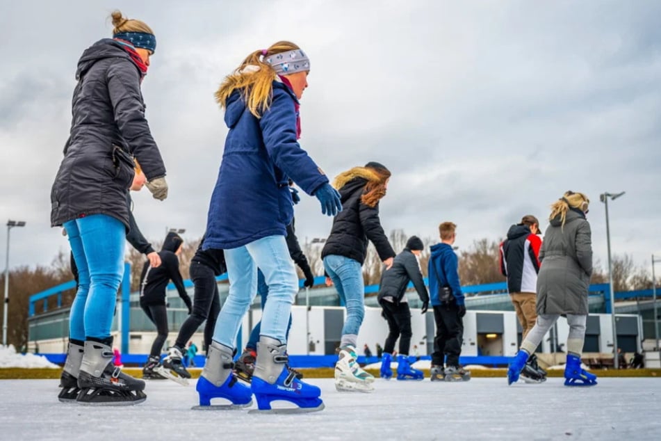 Am Sonntag hat das Jutta Müller Eissportzentrum für Euch geöffnet.