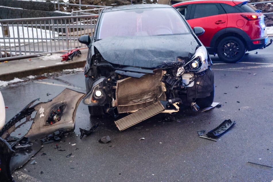 Zum genauen Unfallhergang ermittelt die Polizei.