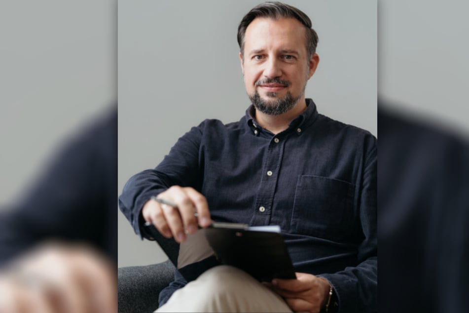 Dipl.-Psych. Klaus Schütz, Praxisinhaber im Psychologischen Zentrum Dresden, sieht psychologische Begleitung als eine Hilfe für Erkrankte, ihre Lebensqualität zu stabilisieren.