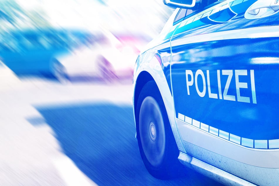 Hyundai-Fahrer liefert sich Verfolgungsjagd über mehrere Dörfer! Polizei sucht Zeugen