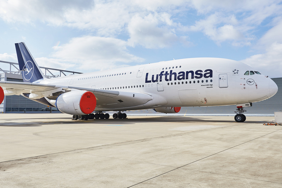 Lufthansa: Lufthansa holt Doppeldecker zurück: Airbus A380 soll doch wieder abheben!