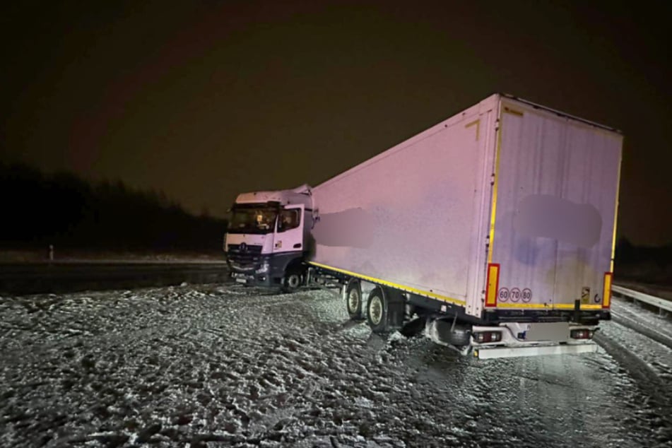 Der Lkw sorgte für eine Vollsperrung auf der A4.
