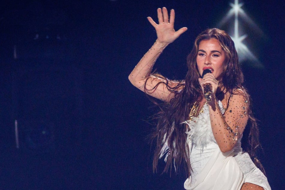 Eurovision Song Contest: Sarah Engels plant Spektakel-Show und fällt von der Bühne