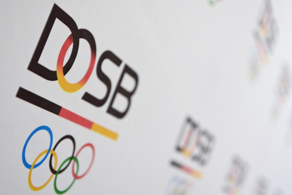 Das Logo des Deutschen Olympischen Sportbundes (DOSB). Am Mittwoch (10 Uhr) ist die Olympia-Bewerbung der Rhein-Ruhr-Region für die Spiele im Jahr 2032 Thema im nordrhein-westfälischen Landtag.
