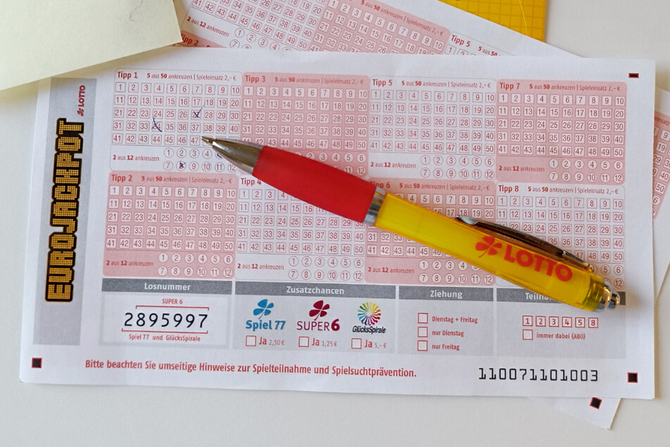 Der Eurojackpot ist auf 100 Millionen Euro* gestiegen! Jetzt mittippen bis Freitag (12.9.).