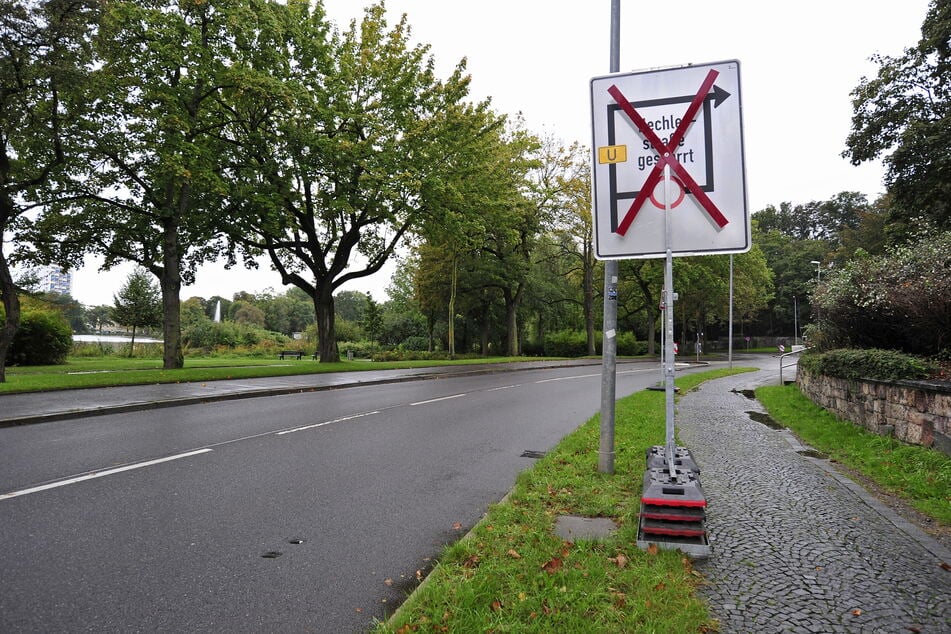 Die Hechlerstraße bleibt zwischen Ludwigstraße und Schloßteichstraße noch bis 20. Dezember voll gesperrt.