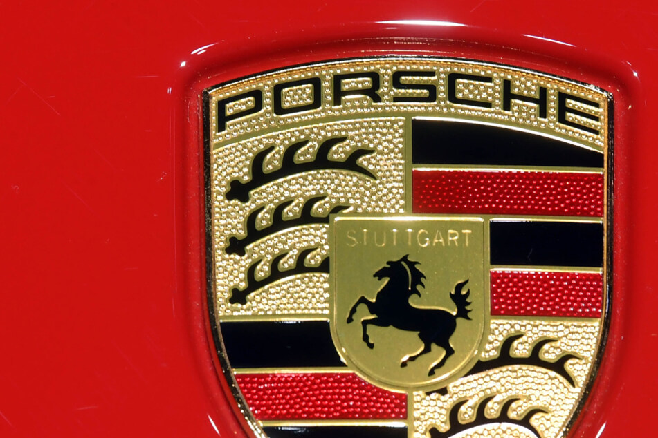 Männer sollen Fake-Porsche-Oldtimer für mehrere Millionen Euro verkauft haben
