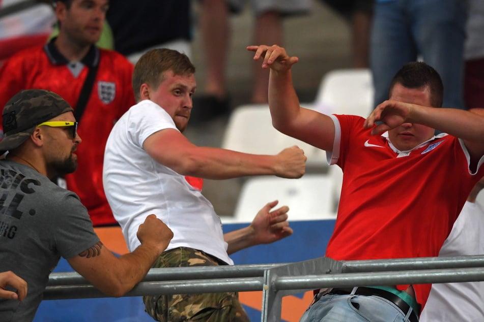 Bei der Europameisterschaft 2016 kloppten sich die britischen Fans mit den russischen. (Archivbild)