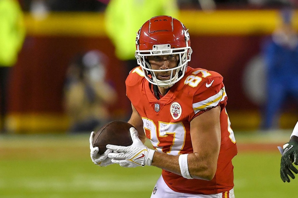 Chiefs tight end Travis Kelce caught eight passes for 119 yards on Sunday night.