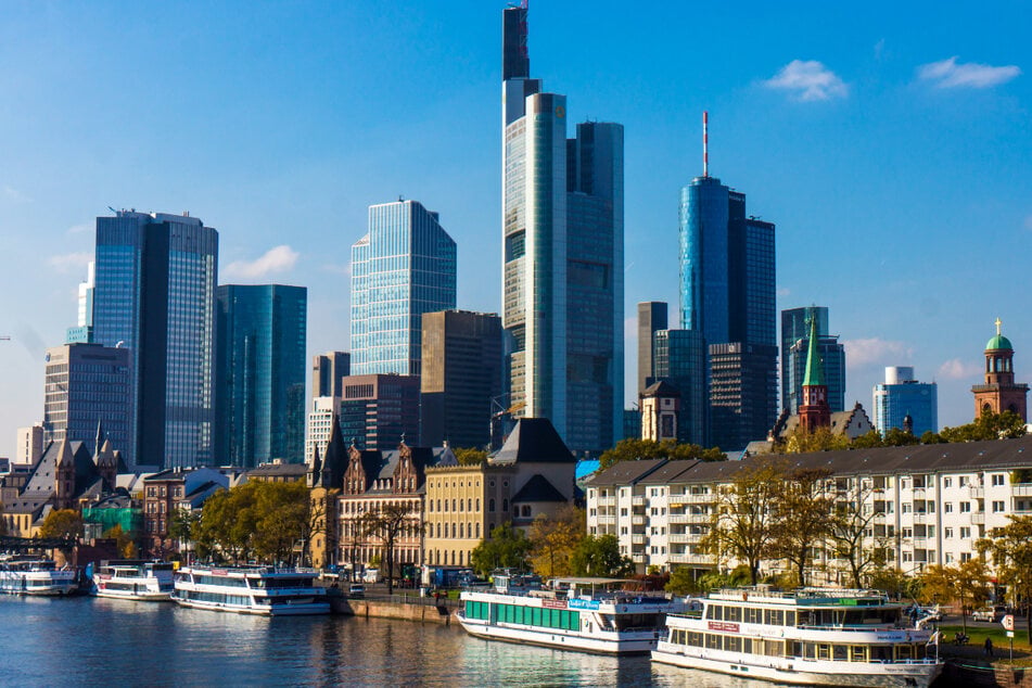 Der Donnerstag in Frankfurt und Hessen soll trocken bleiben, auch mit Gewittern muss laut DWD-Prognose nicht gerechnet werden. (Archivfoto)