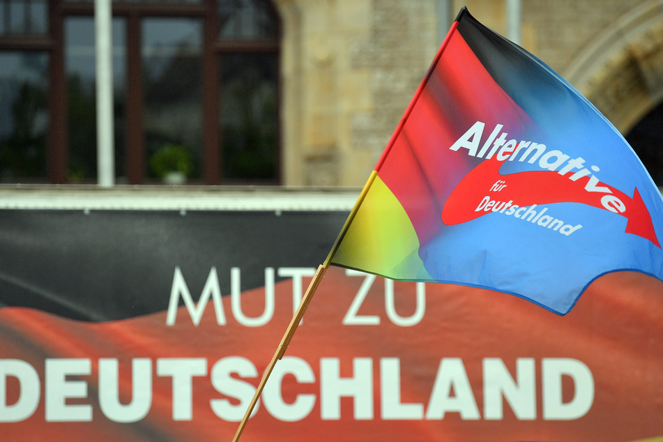 AfD-Mitglieder bei Thüringer Polizei, obwohl der Landesverband rechtsextrem eingestuft wird