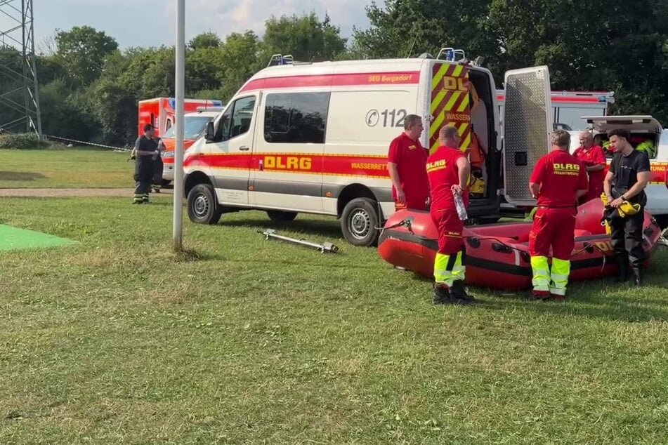 Jugendlicher geht in See unter: Rund 40 Minuten später finden Einsatzkräfte den Jungen