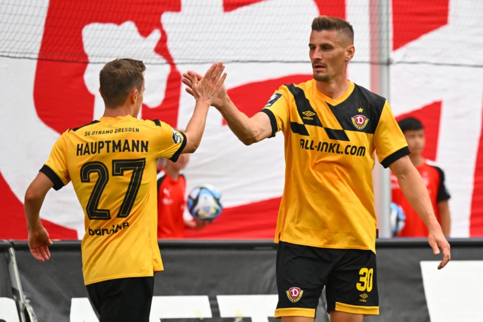 Stefan Kutschke (34, r.) ist Dynamos neuer Kapitän, Niklas Hauptmann (27) rückt in den Mannschaftsrat auf.