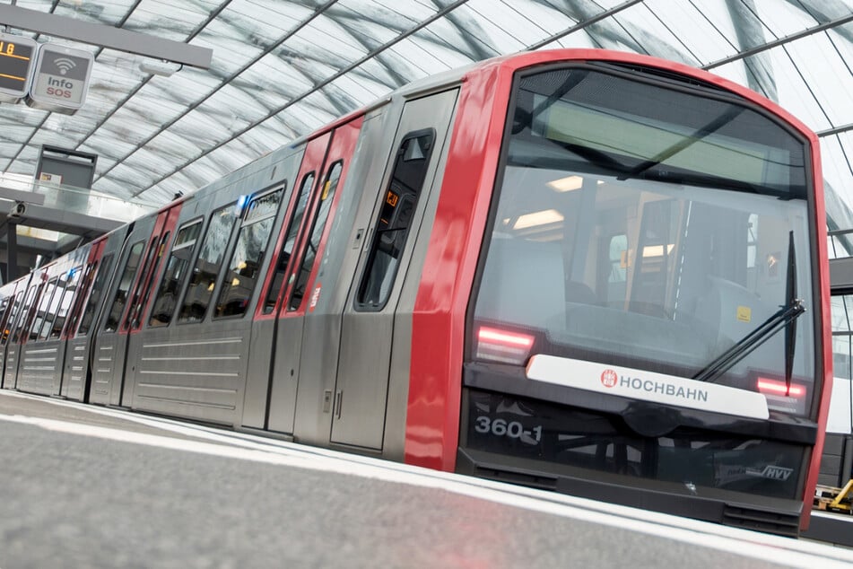 Hamburger müssen sich auf Ersatzverkehr auf einem Streckenabschnitt der Linie U1 einstellen. (Symbolfoto)