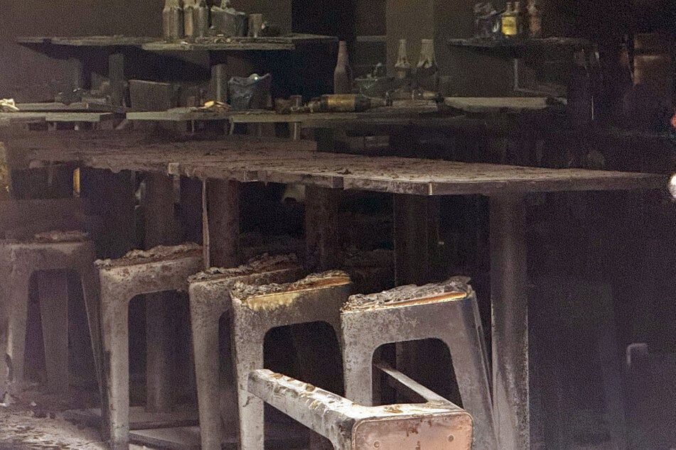 Die Gaststätte brannte komplett aus.