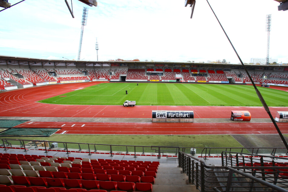 Zum Auftakt geht es für RWE nach Rudolstadt. Eine Woche später steht dann das erste Heimspiel der Saison im Steigerwaldstadion gegen Grimma an.