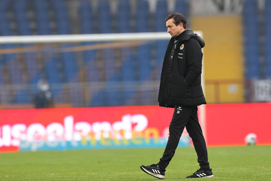 So richtig rund läuft es für Aufsteiger Eintracht Braunschweig und Trainer Daniel Meyer noch nicht. Die Löwen sind noch ohne Sieg auswärts. Das wollen sie Sonntag ändern.