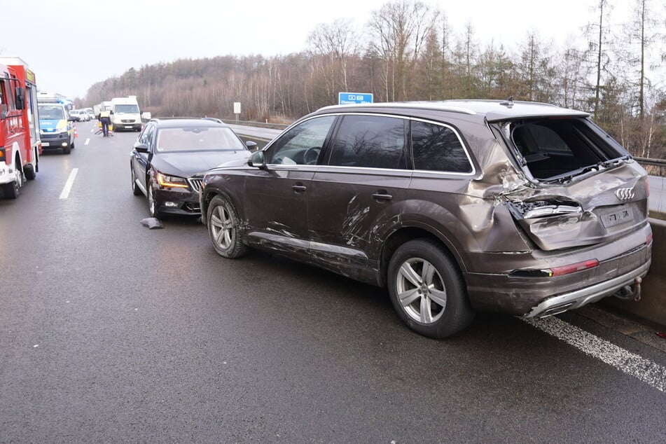 Auf der A4 bei Burkau sind am Donnerstagvormittag zwei Autos zusammengekracht.