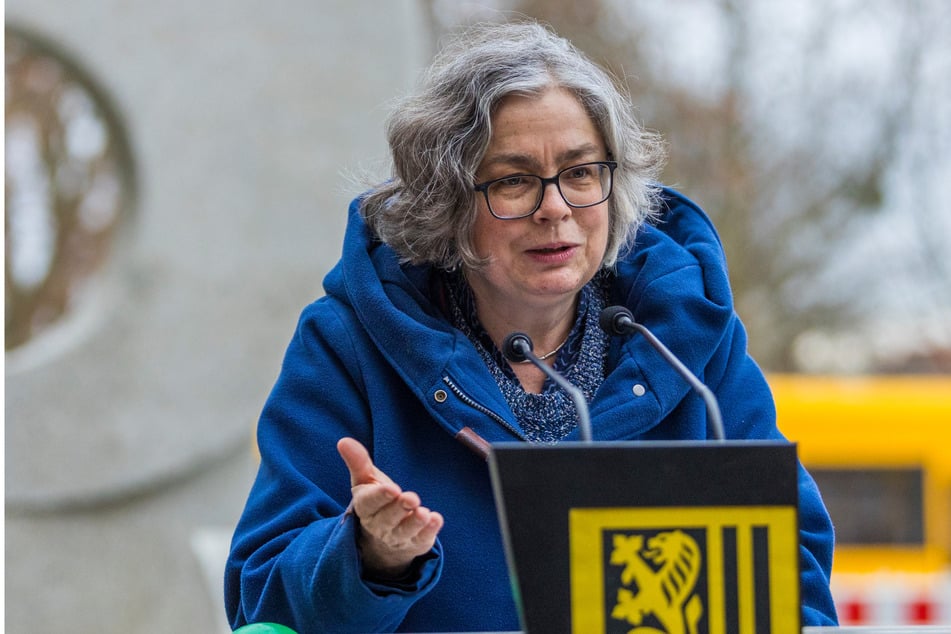 Dresdens Umweltbürgermeisterin Eva Jähnigen (60, Grüne) informierte zur Lage der Gewässerverunreinigung im Dresdner Norden. (Archivfoto)