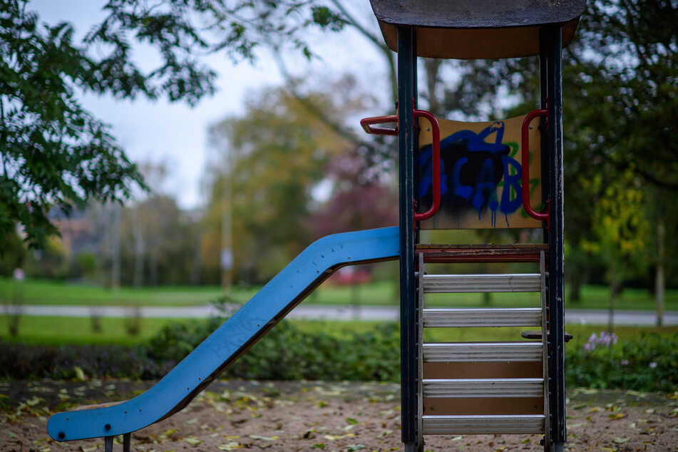 ... wie auch an dieser Rutsche für Kinder zu sehen ist.