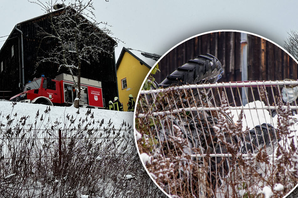 Winter-Unfall im Erzgebirge: Traktor-Fahrer stürzt Abhang hinab