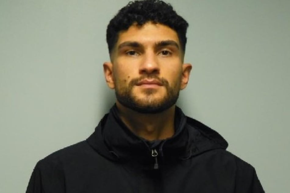 Die Polizei sucht nach dem 29-jährigen Mashum D., der Mitte August einen Mann in Bremen angeschossen haben soll.