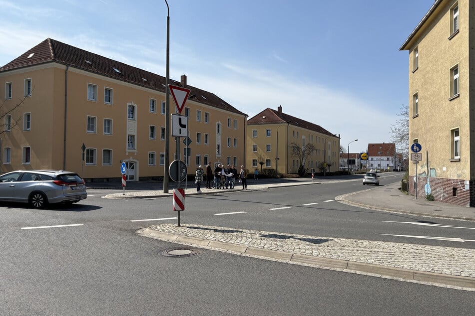Kreuzung B182/Dr.-Külz-Ufer im April 2025 kurz vor Beginn der Bauarbeiten.