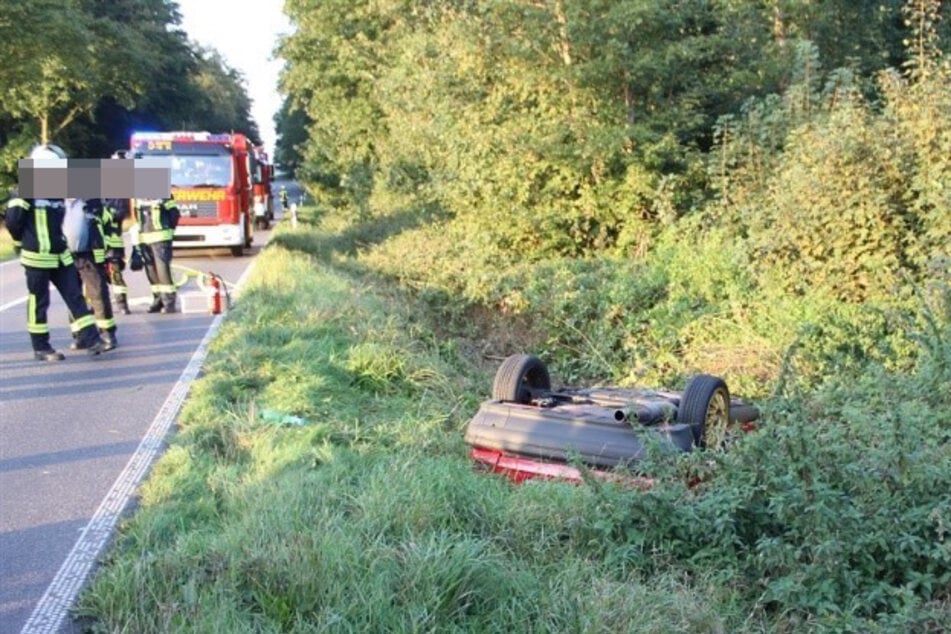 Bei einem Unfall auf der L3 bei Waldniel wurde eine junge Frau (20) schwer verletzt.