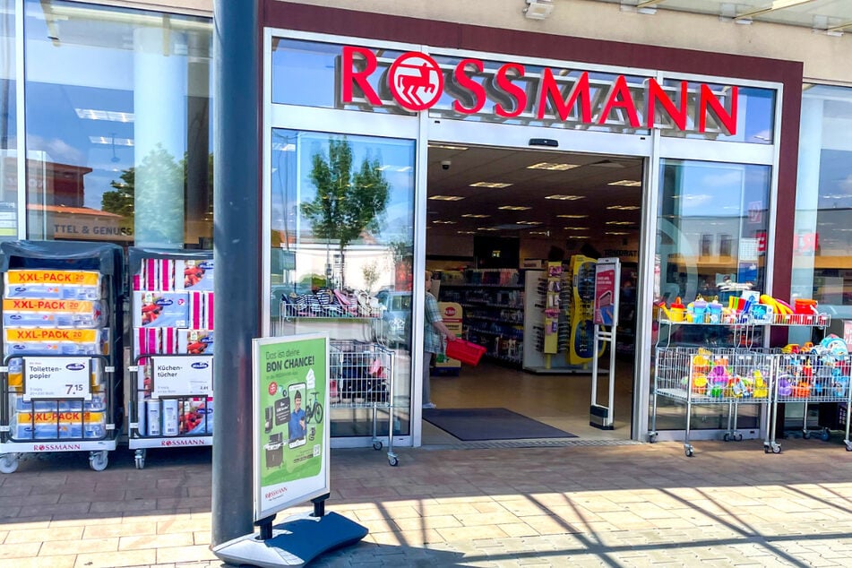 Bei ROSSMANN sind am Freitag (4.7.) beliebte Artikel super günstig