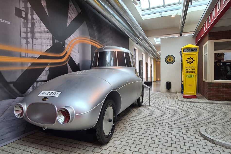 Dieser Audi Jaray (1923) aus Schaumstoff steht ab sofort im Zwickauer Horch Museum.